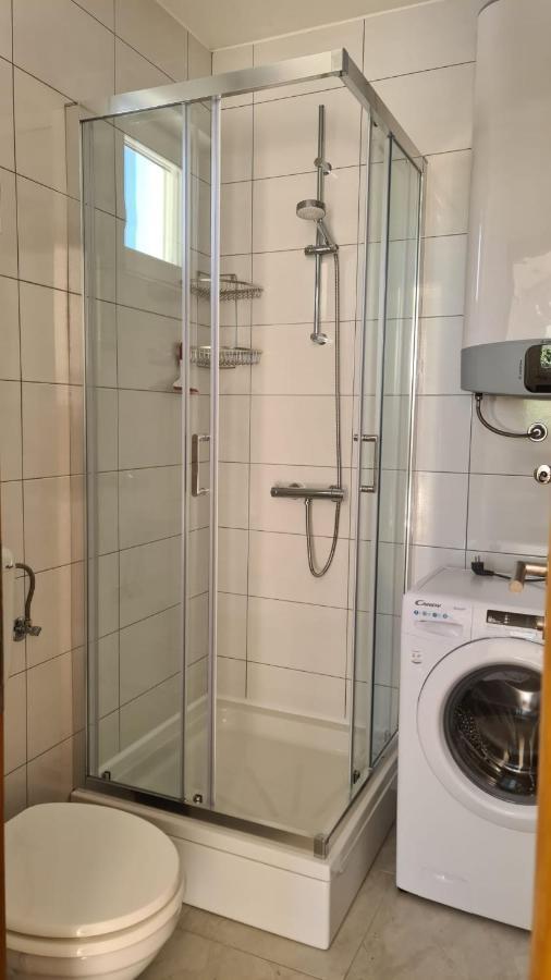 Studio Apartman Kiara Bol Zewnętrze zdjęcie